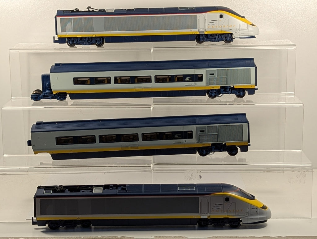 Hornby OO Gauge Eurostar Class 373 Train Pack 373016 & 373022 Eurostar