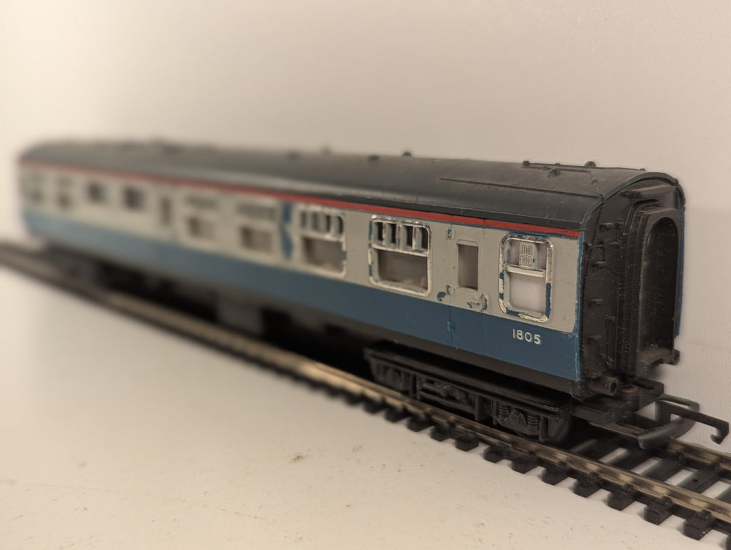 Hornby OO Gauge BR Mk1 Buffet Coach Passenger Coach 1805 BR Blue & Grey