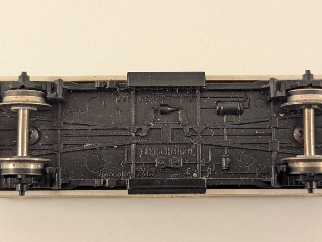 Fleischmann N Gauge Kulmbacher Reichelbräu Refrigerated Beer Wagon