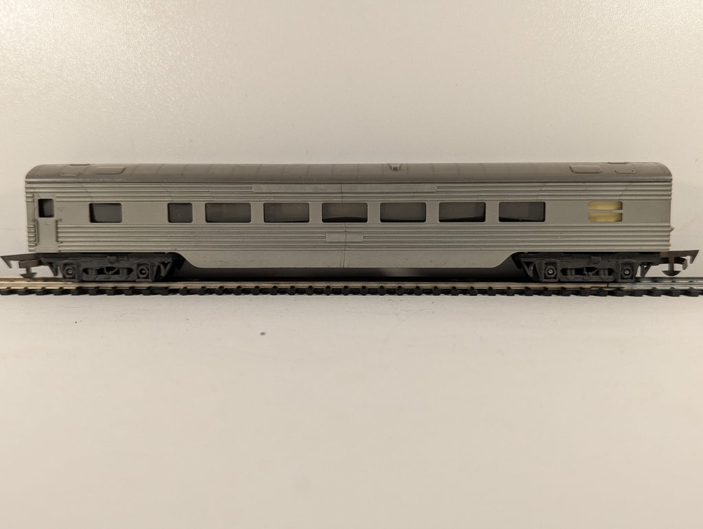 Tri-ang OO Gauge Transcontinental Passenger Coach Grey R.24