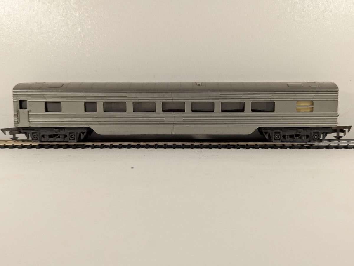 Tri-ang OO Gauge Transcontinental Passenger Coach Grey R.24