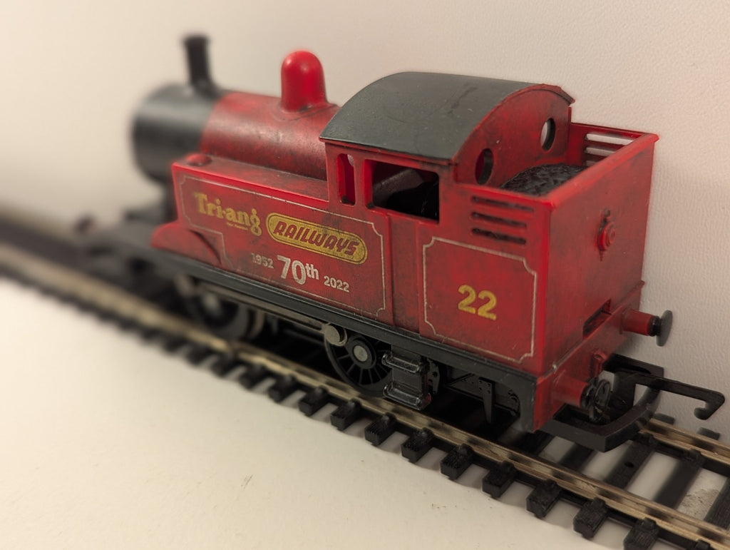 Hornby R30202 70th Anniversary 0-4-0 Loco Weathered