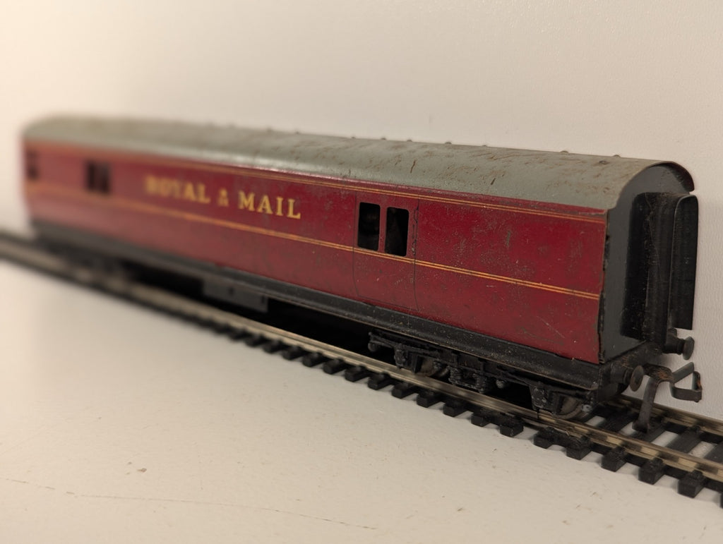 Hornby Dublo OO Gauge Royal Mail Travelling Post Office Coach