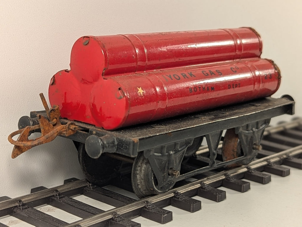 Hornby R161 O Gauge Gas Cylinder Wagon - renamed