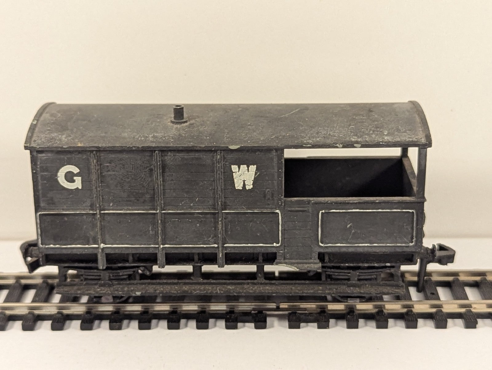 Hornby Dublo OO Gauge GWR “Toad” Brake Van