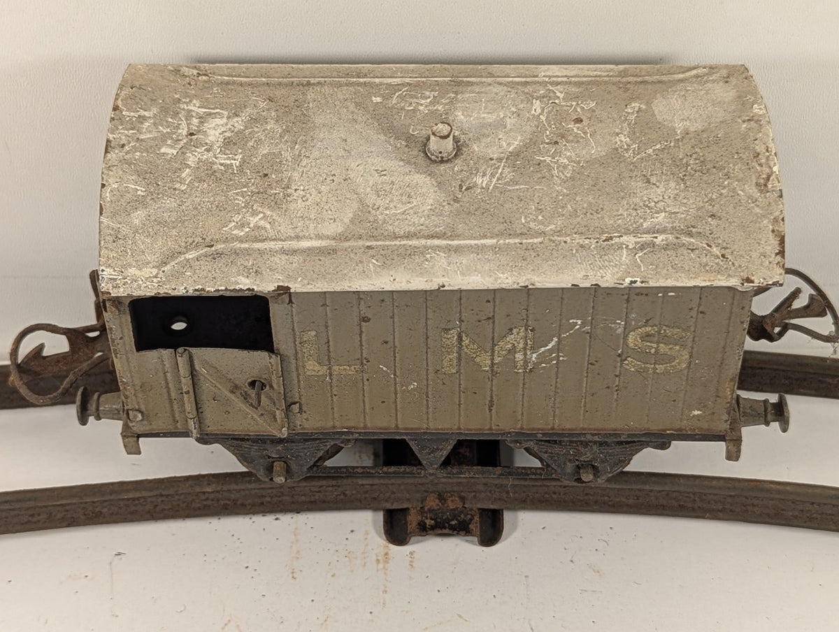 Hornby O Gauge No.1 Goods Brake Van LMS Olive Green
