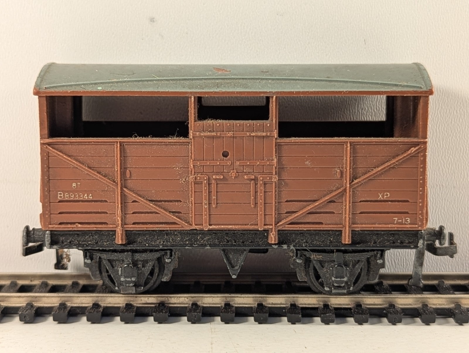 Hornby Dublo 4630 BR Cattle Wagon OO Gauge