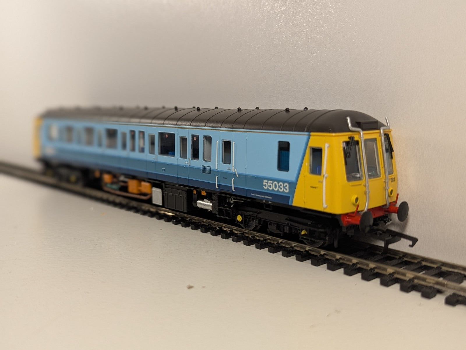 Dapol OO Gauge Class 121 "Bubble Car" No. 55033 Diesel Railcar DCC Ready