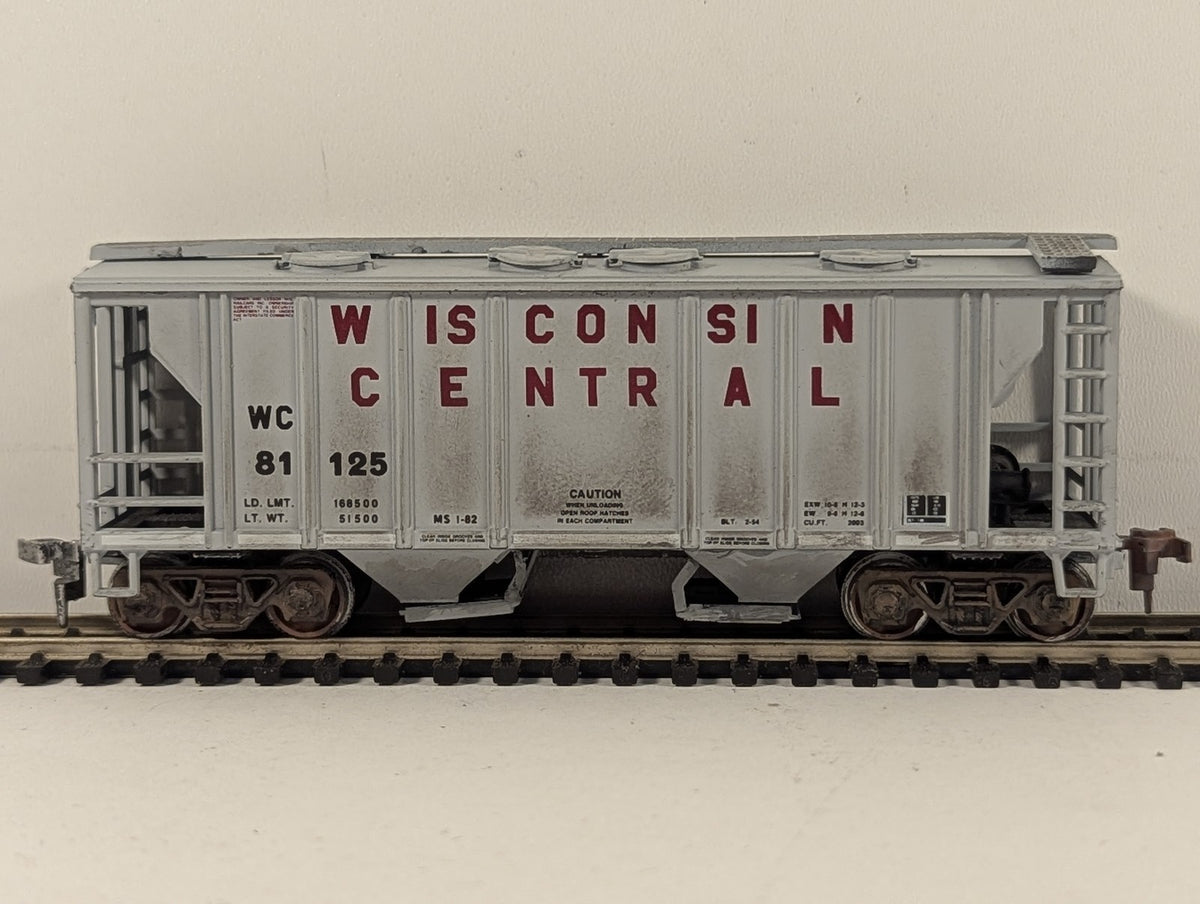 MDC Roundhouse HO Gauge 35ft Covered Hopper 81125 Wisconsin Central