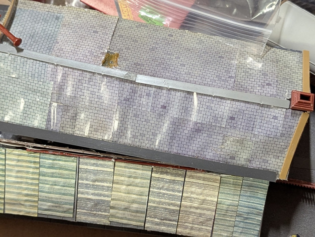 Mixed OO Gauge Scenic Accessories, Buildings and Coach Job Lot