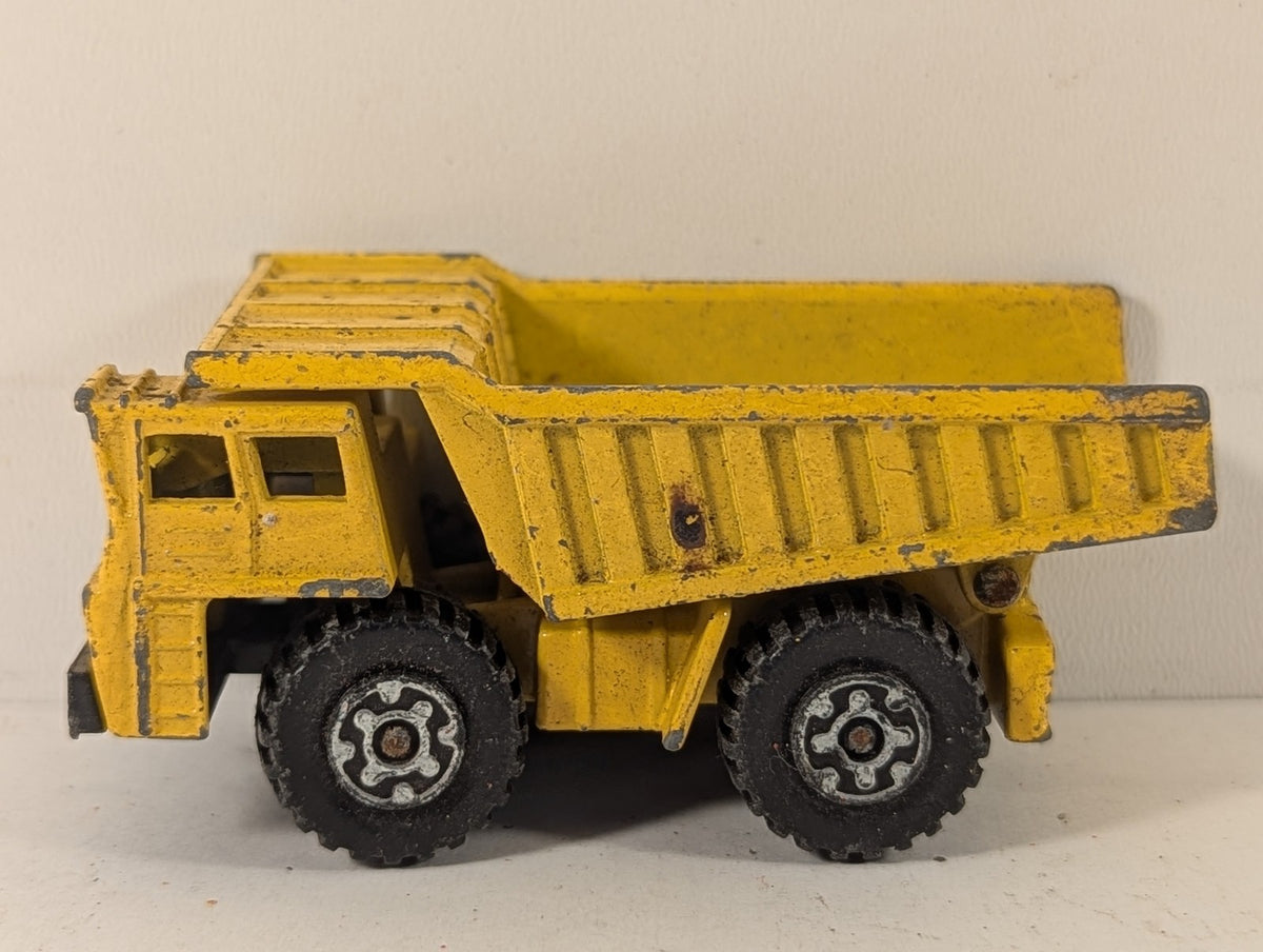 Matchbox Faun Dump Truck Die-cast Model Vehicle Yellow 58