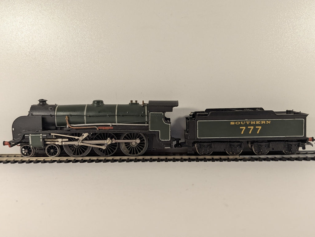 Wills Finecast OO Gauge Class N15 King Arthur 'Sir Lamiel' Steam Locomotive 777