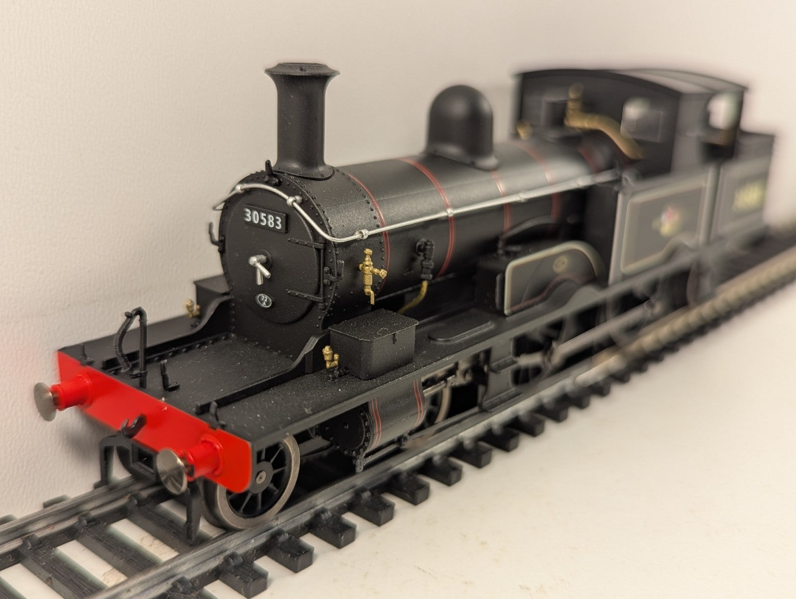 Oxford Rail OO Gauge Adams Radial 4-4-2T BR Lined Black - Boxed