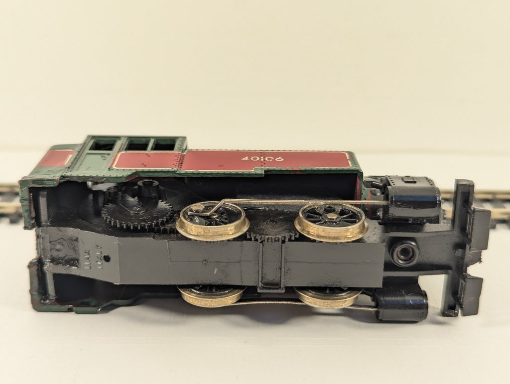 Lima HO Gauge USA-Style 0-4-0 Tank Locomotive Maroon - Non-Runner