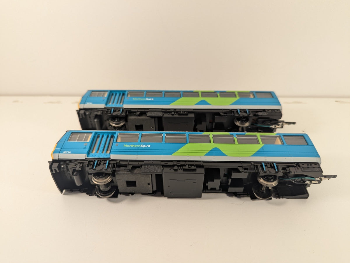 Hornby R2161 OO Class 142 142074 Northern Spirit DMU