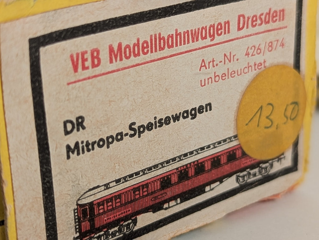 VEB Modellbahnwagen Dresden 426/874 HO Gauge MITROPA Dining Car