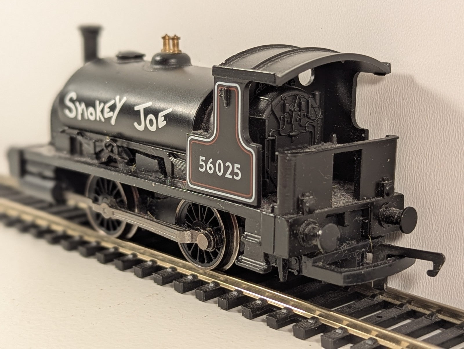 Hornby BR Class 264 “Pug” 0-4-0ST “Smokey Joe”