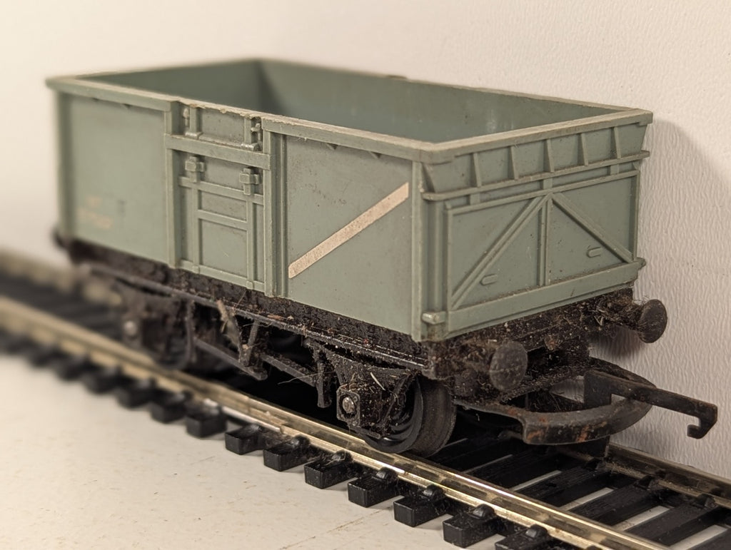 Tri-ang OO Gauge 16-Ton Mineral Wagon Open Wagon B75201 BR Grey R.12
