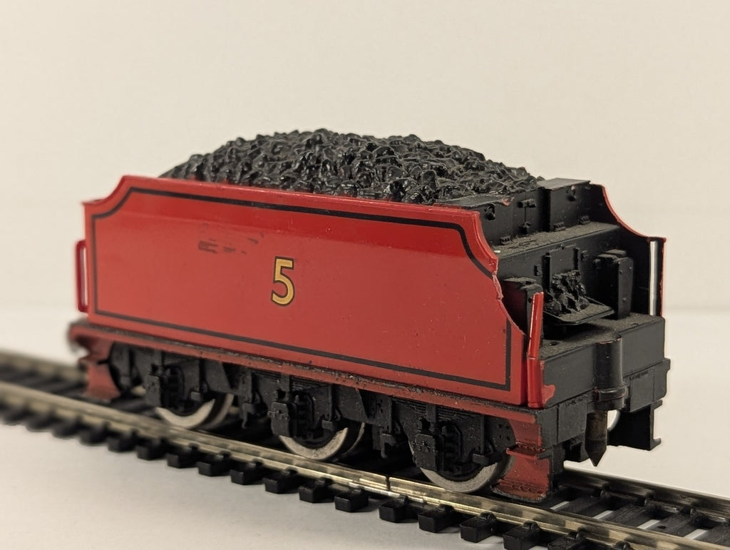 Hornby OO Gauge James the Red Engine Tender 5