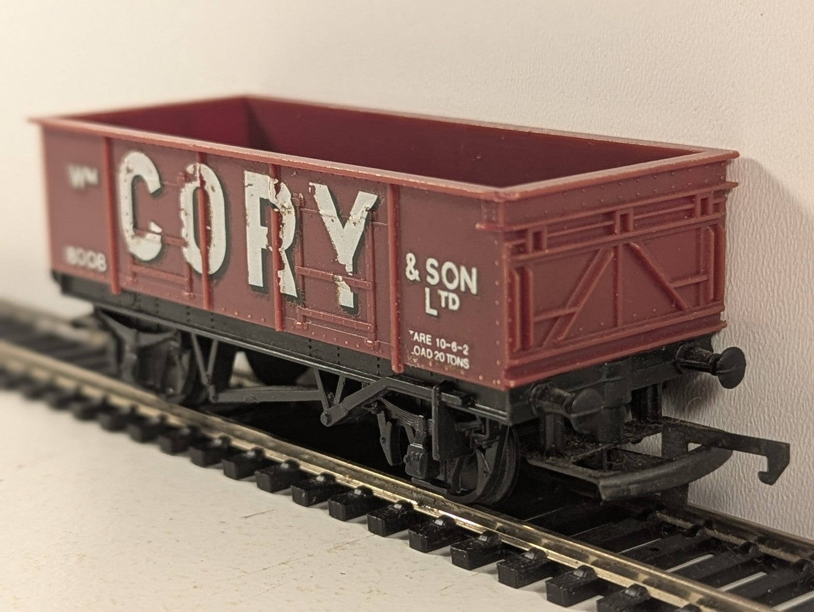 Tri-ang OO Gauge Wm Cory & Son Ltd 20 Ton Mineral Wagon Open Wagon