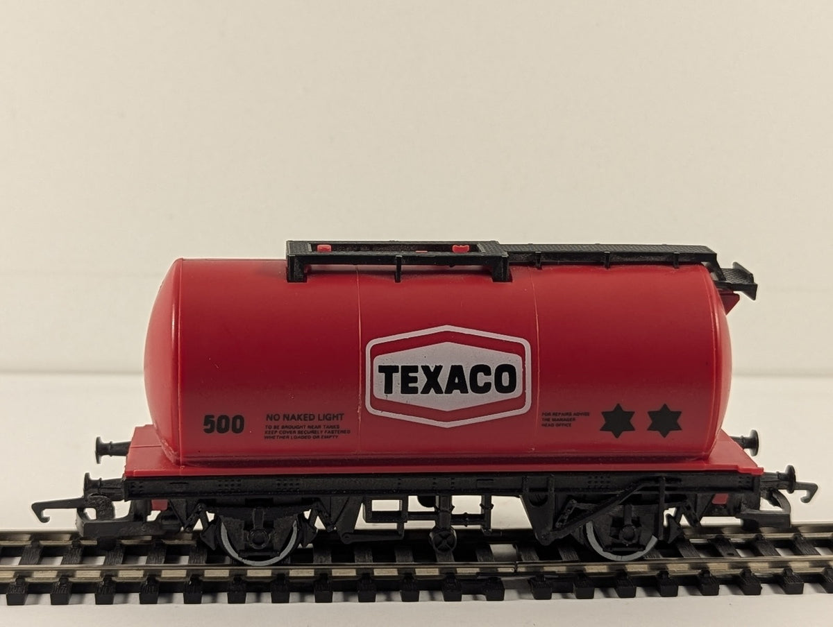 Hornby OO Gauge Texaco Tank Wagon 500 Texaco Red R013