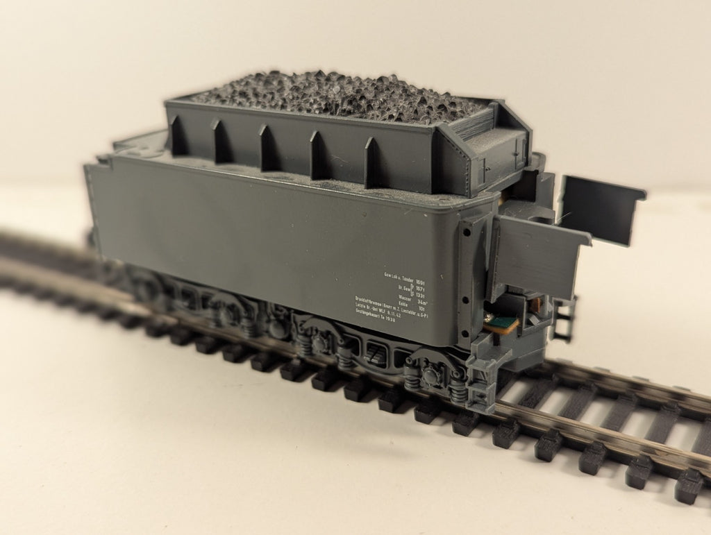 Gix German DB Class 50 tender