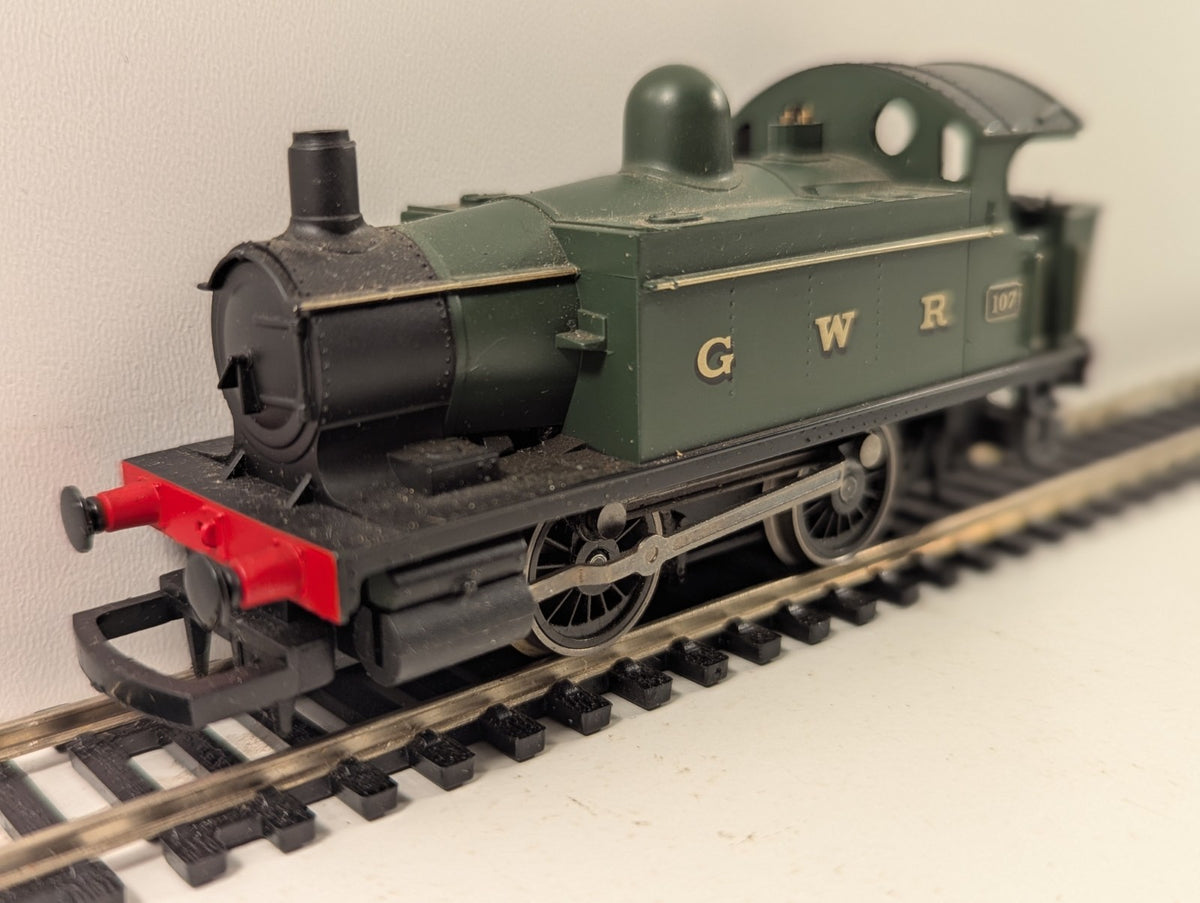 Hornby OO Gauge Class 101 GWR Industrial Locomotive No.107