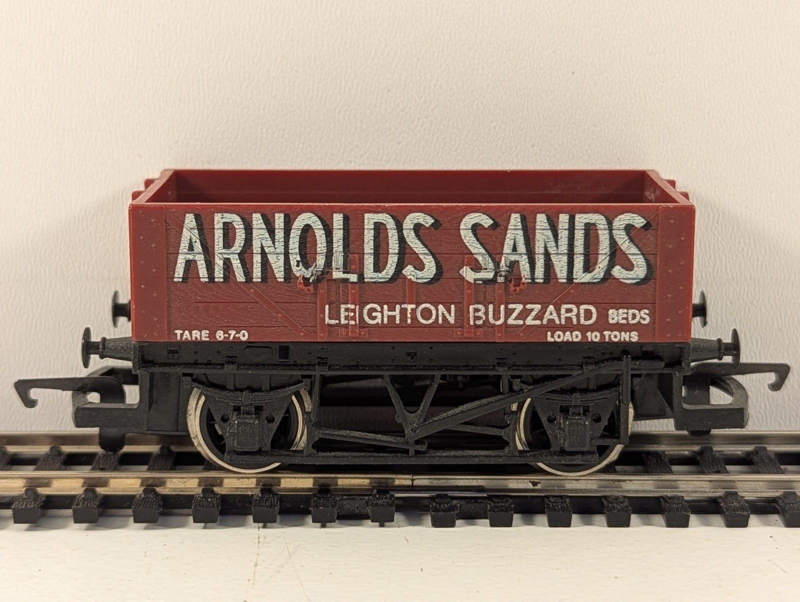 Hornby R097 OO Gauge Arnold Sands Leighton Buzzard 5 Plank Wagon