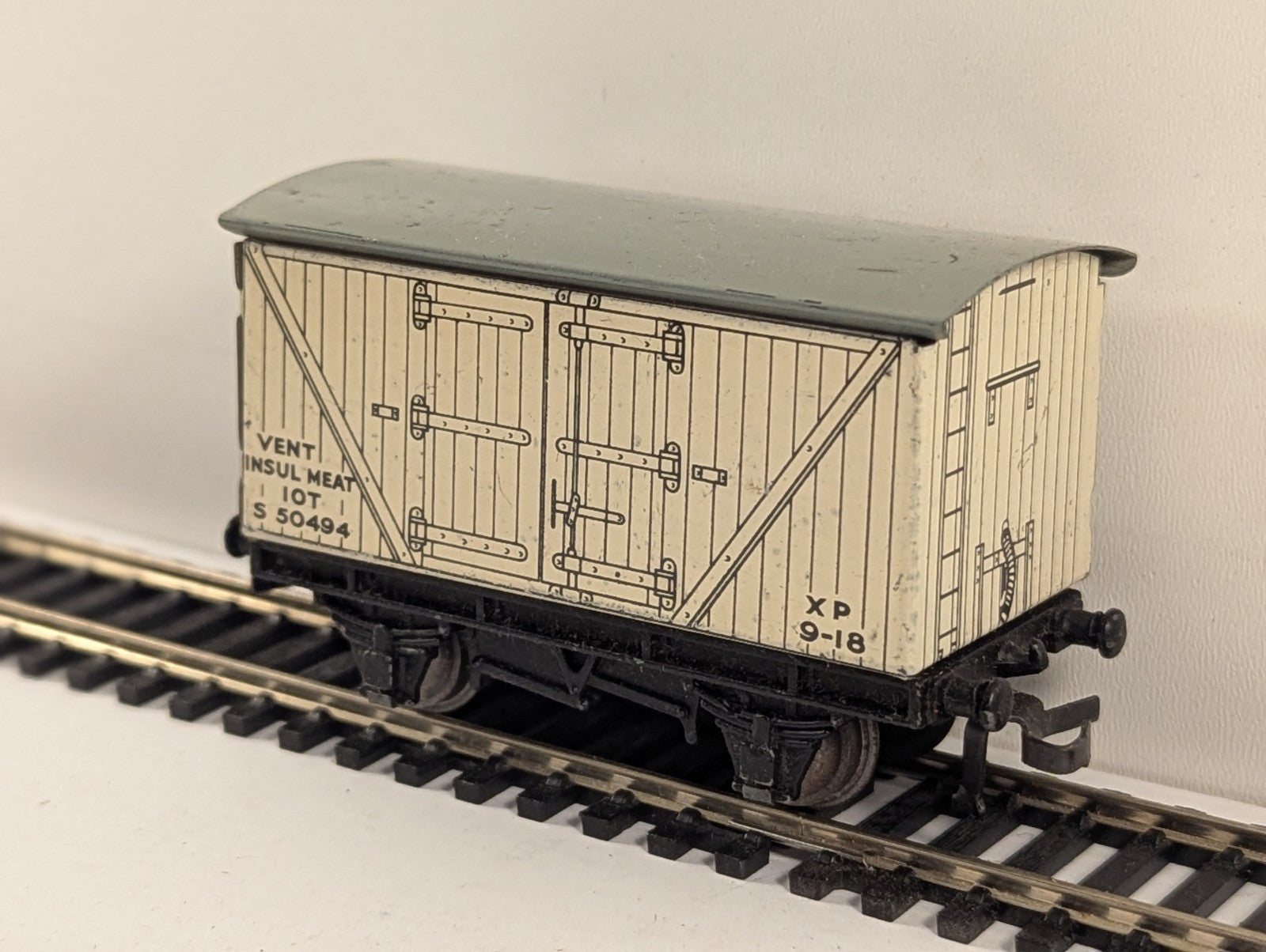Hornby Dublo OO Gauge LMS D1 Meat Van