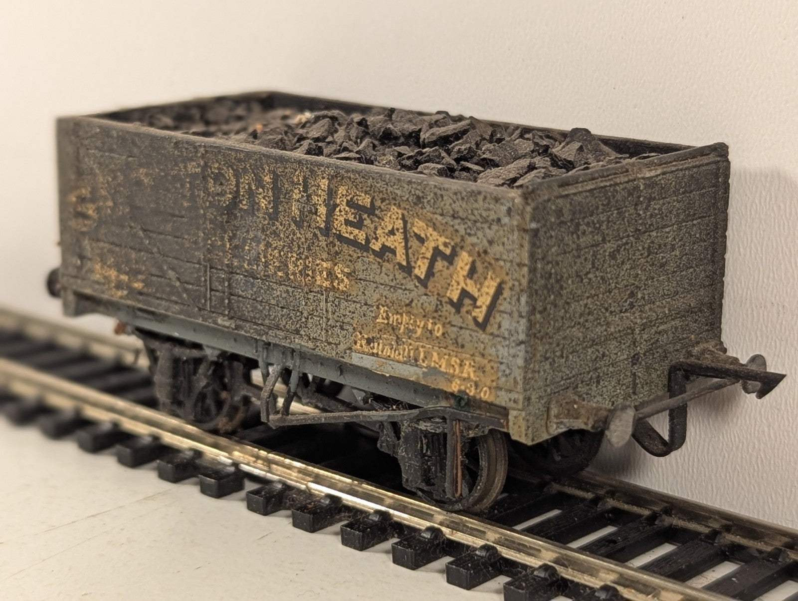 Kitbuilt OO Gauge Sutton Heath Collieries 7-Plank Private Owner Coal Wagon