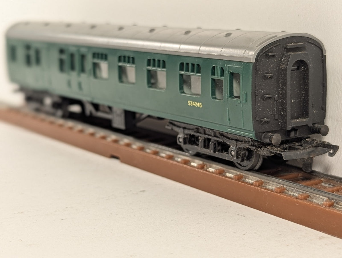 Tri-ang TT Gauge Mainline Brake Second Coach Passenger Coach S34245 BR Green