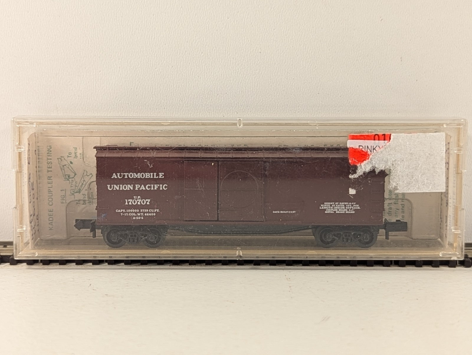 Micro-Trains N Gauge Union Pacific 40ft Standard Single Door Boxcar - Boxed