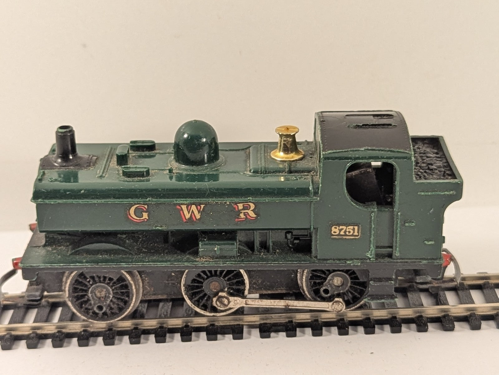 Hornby R041 OO Gauge GWR 57xx Pannier Tank 8751 - Spares