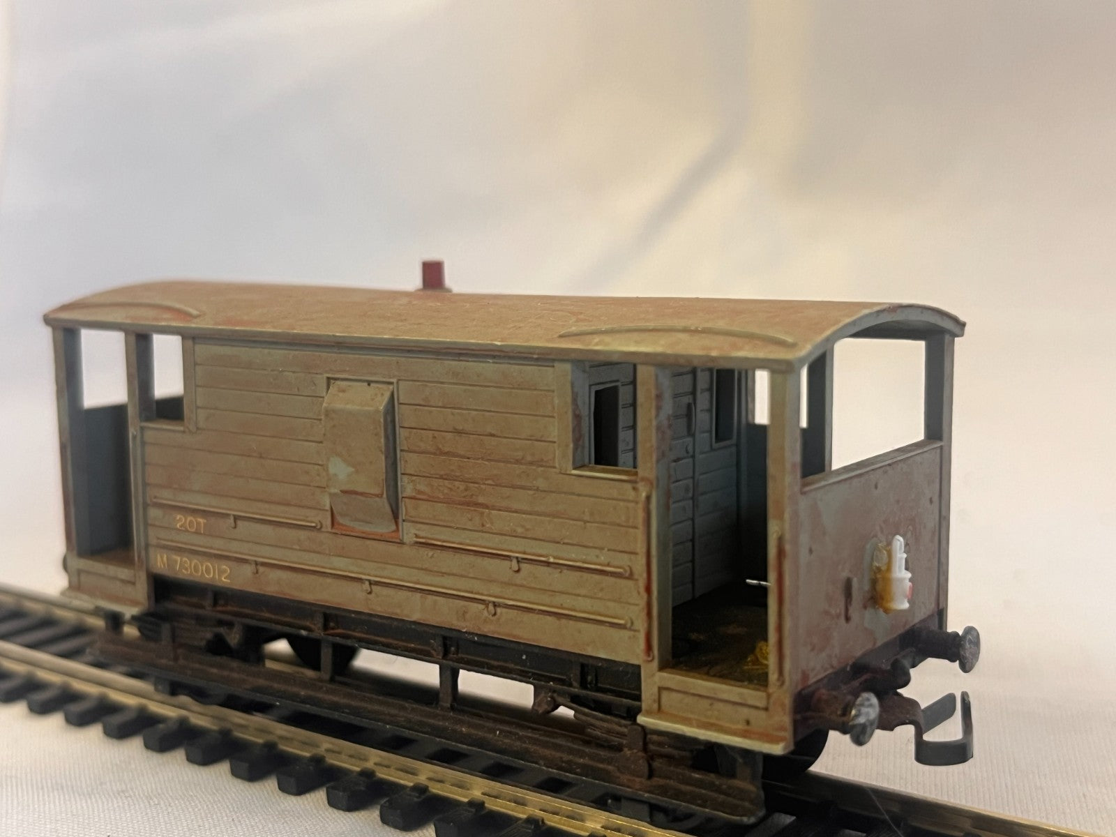 Hornby Dublo OO Gauge 20 Ton Brake Van M730012