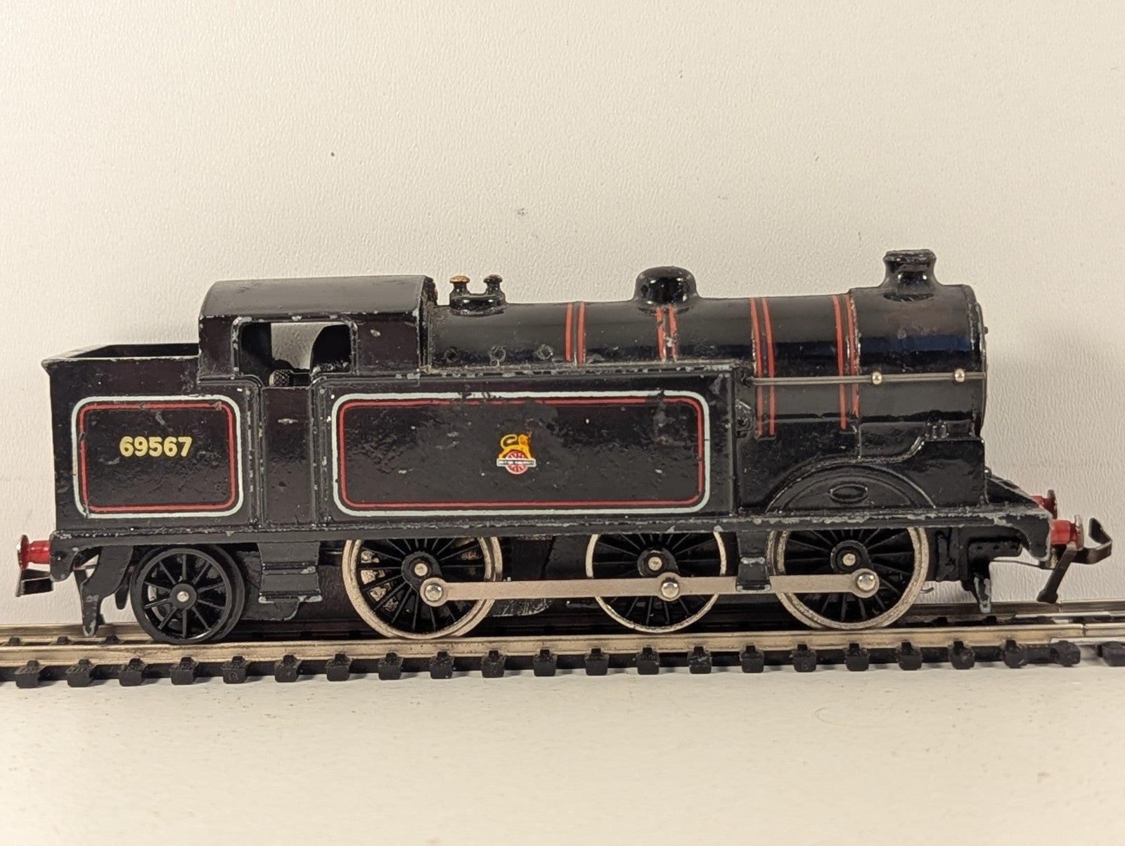 Hornby Dublo EDL17 Class N2 0-6-2T Steam Locomotive OO Gauge