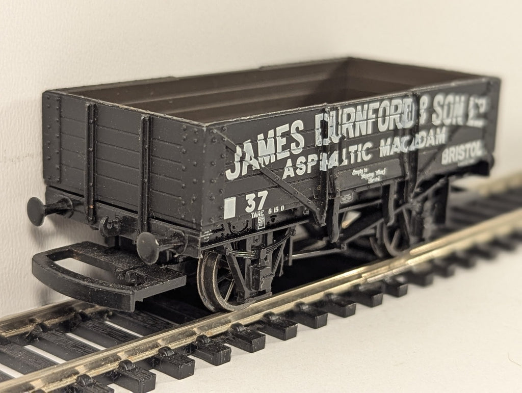 Hornby OO Gauge 7 Plank Open Wagon James Durnford & Son Ltd 37
