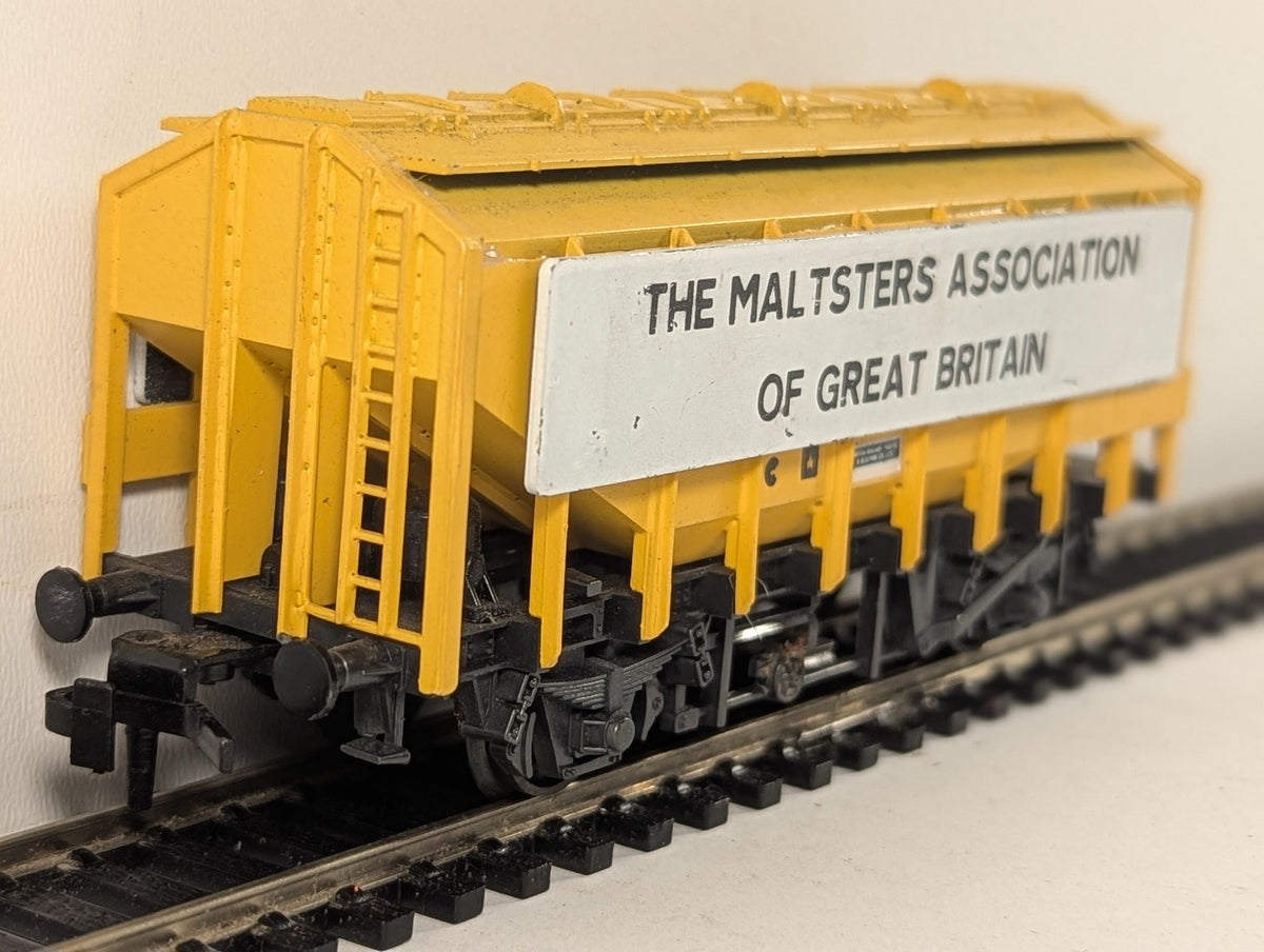 Tri-ang OO Gauge Maltsters Association Grain Wagon Hopper Wagon R218