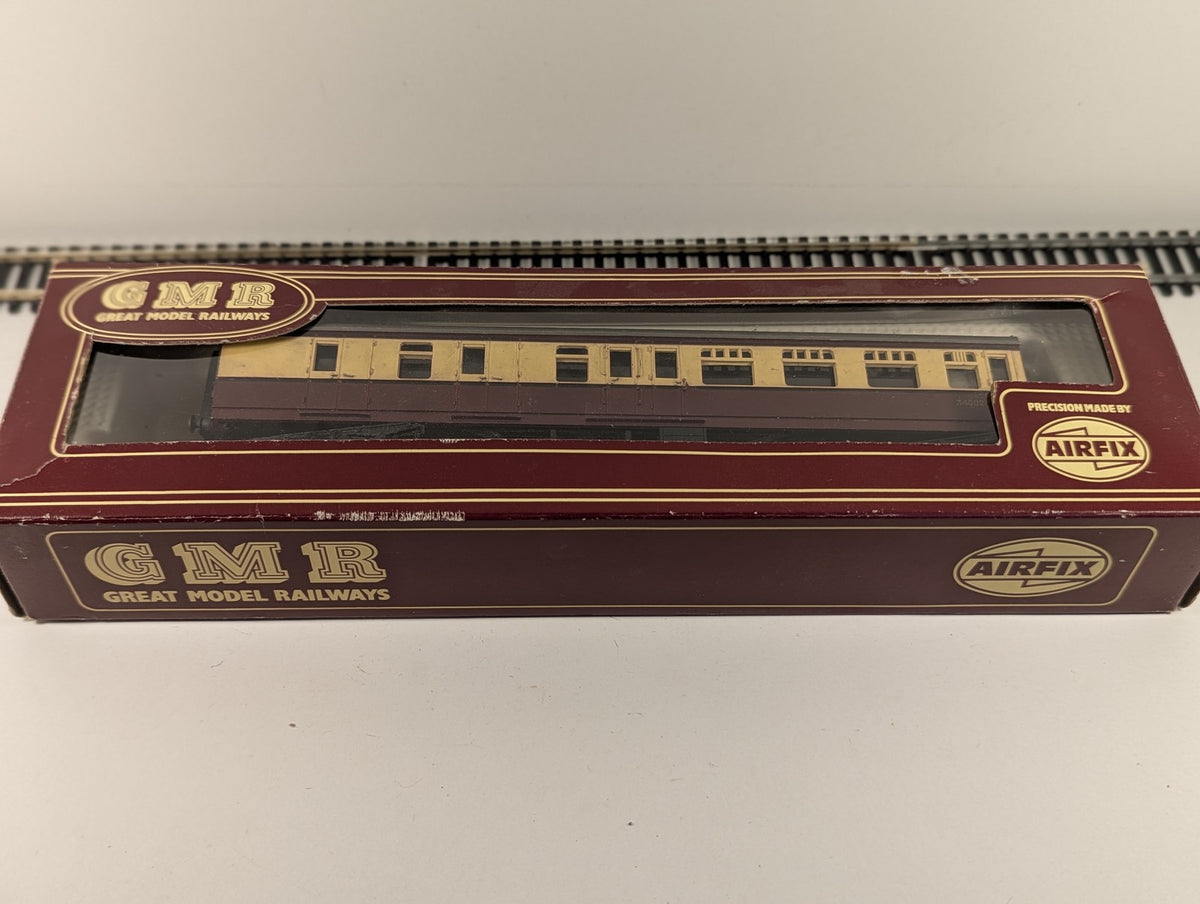 Triang OO Scale Centenary Brake 3rd Passenger Coach 34002
