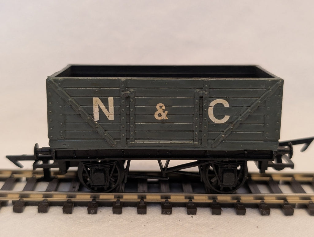 Graham Farish OO Gauge 5-Plank Open Wagon Goods Wagon N & C Grey