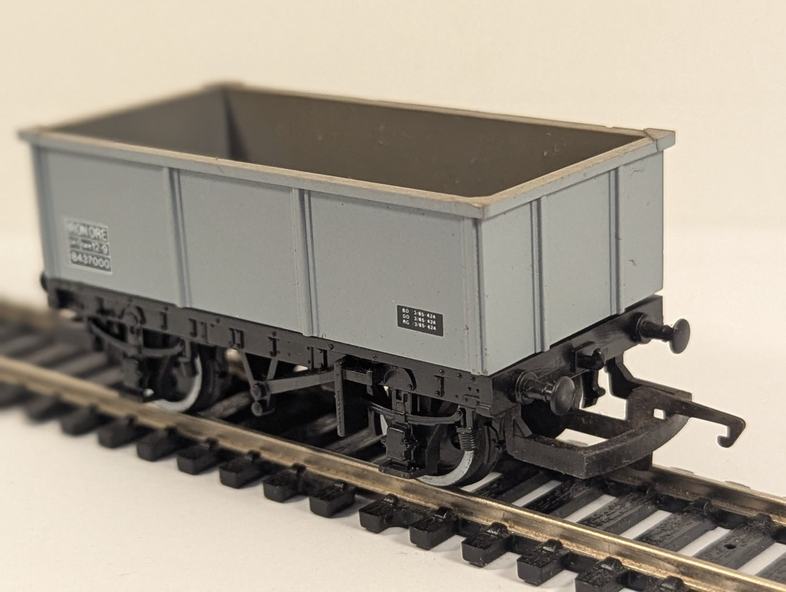 Hornby R081 BR 24 Ton Iron Ore Wagon B437000
