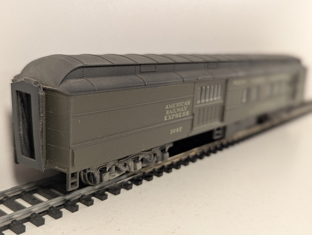 Athearn HO Gauge Heavyweight Baggage Mail Car Passenger Coach 3087