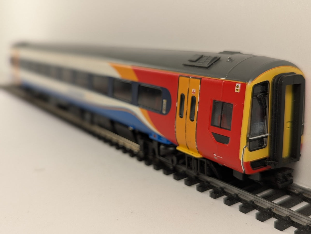 Bachmann OO Gauge Class 158 DMS Diesel Multiple Unit 52773 East Midlands Trains