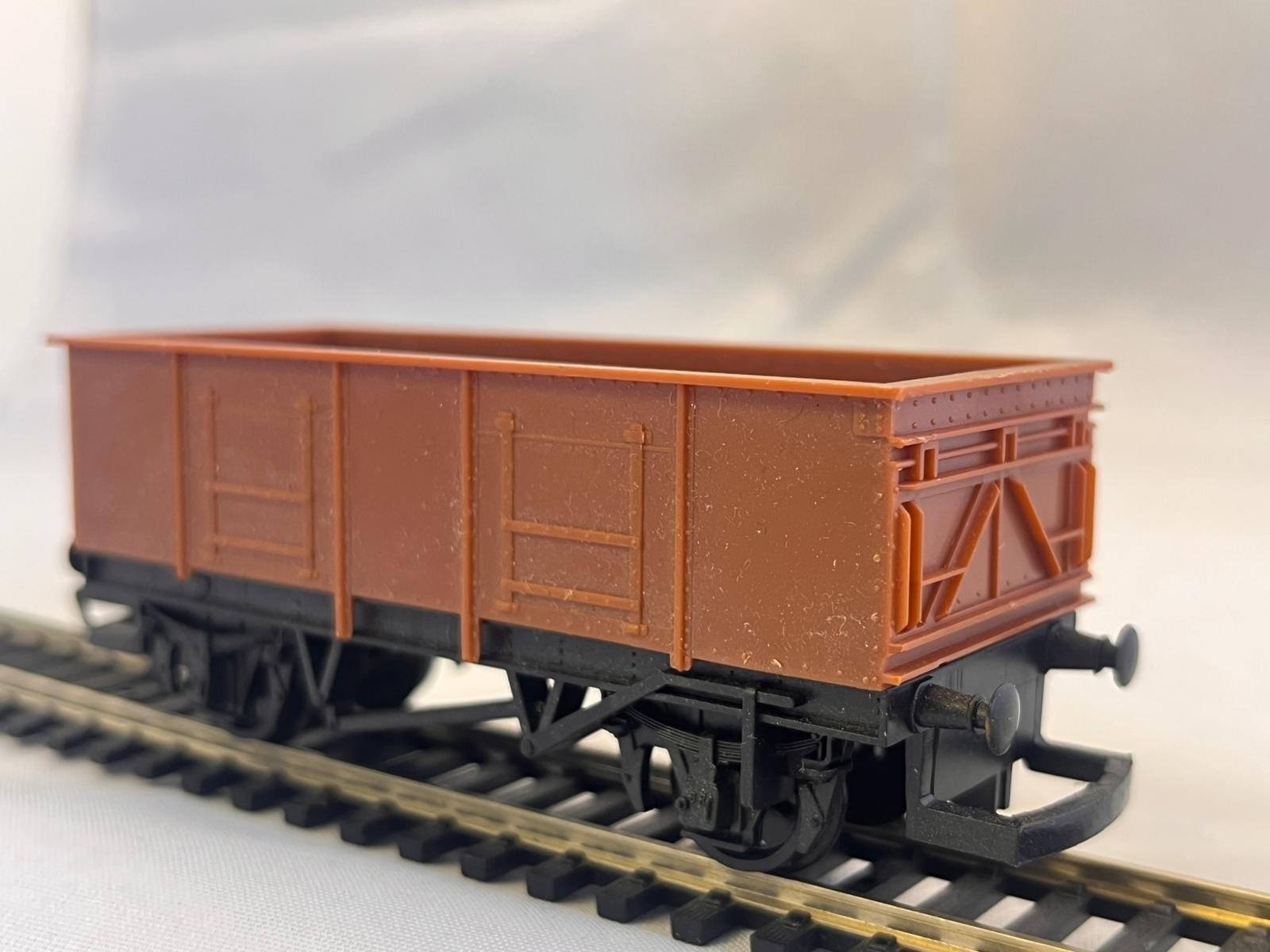 Hornby R1031 Large Mineral Wagon Brown Split From Set