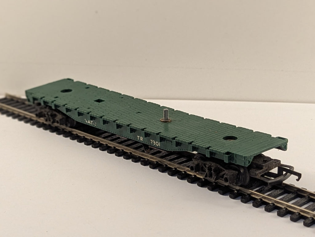 Tri-ang OO Gauge Battle Space NATO Flat Wagon TR 730