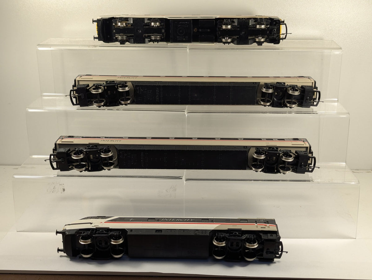 Hornby OO Gauge InterCity 225 Train Pack 91014, 82205, 12410, 12408
