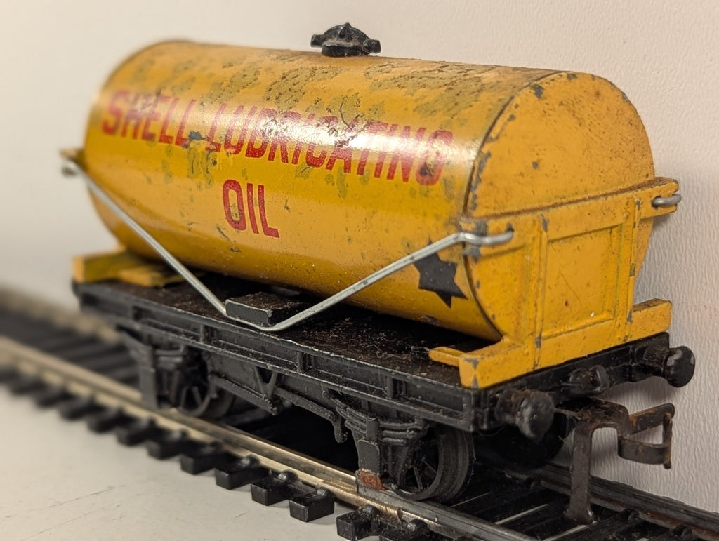 Hornby Dublo OO Gauge Shell Lubricating Oil Tank Wagon