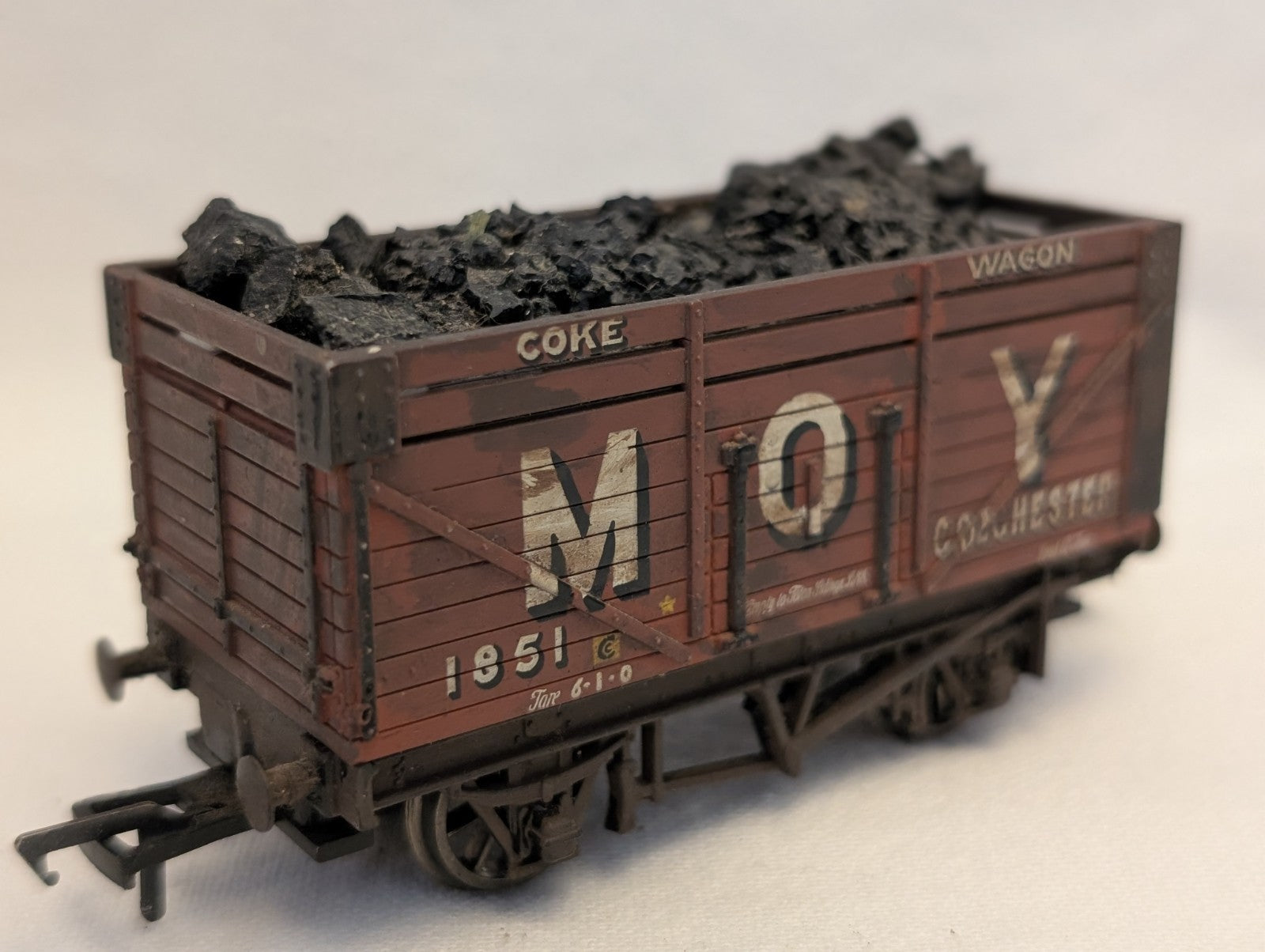 Mainline OO Gauge Moy Colchester 12 Ton Coke Wagon Goods Wagon 1851