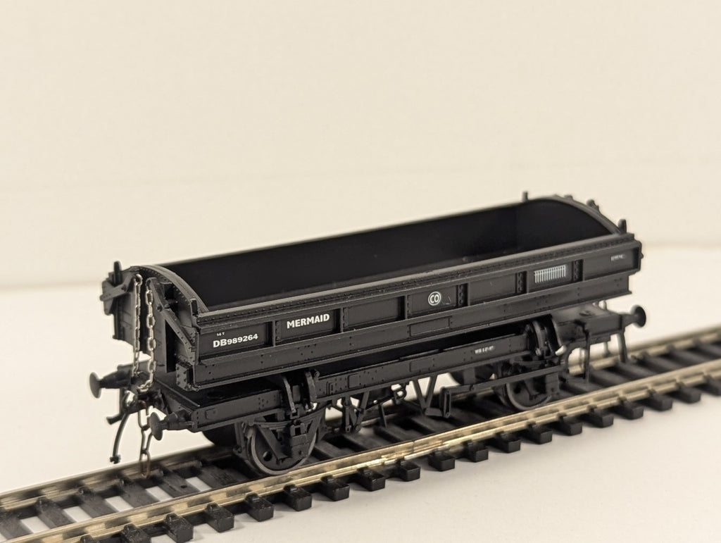 Flangeway ME-3 Mermaid ballast wagon in BR black DB989264