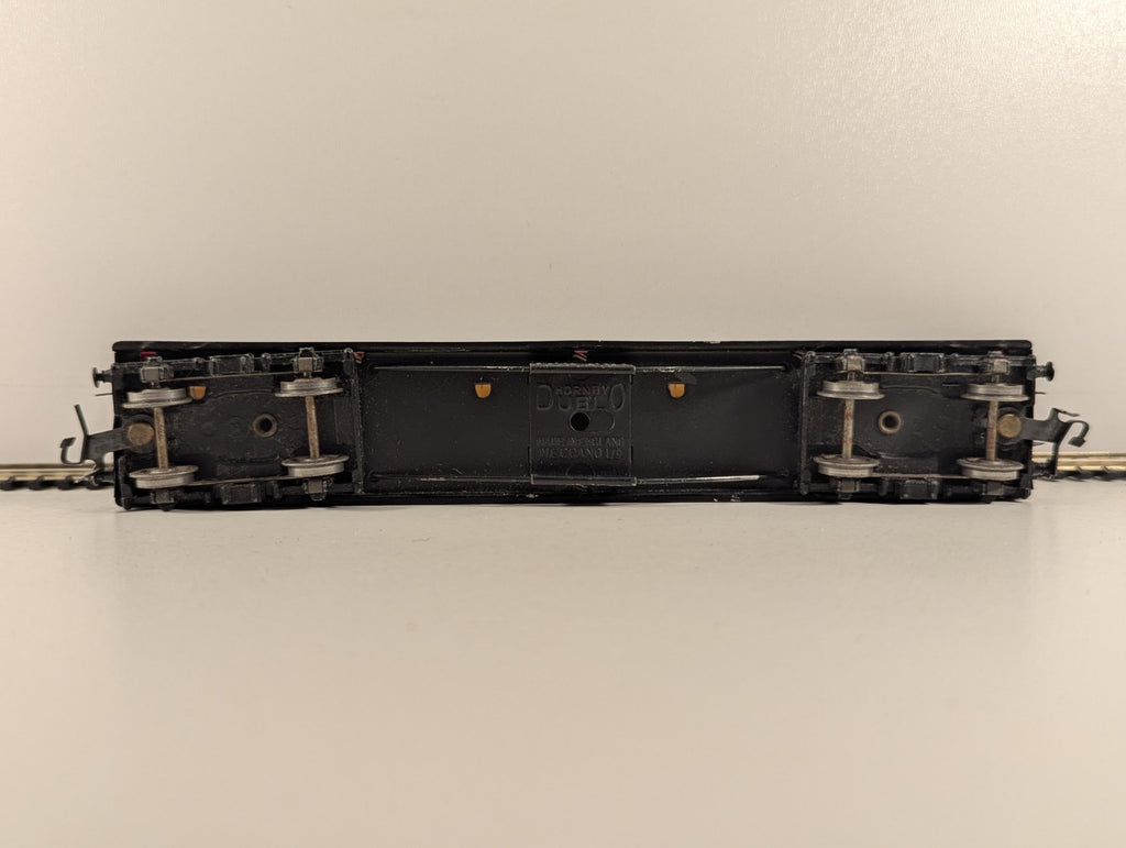 Hornby Dublo OO Gauge LMR Corridor Brake Coach in Crimson & Cream - Wrong Box