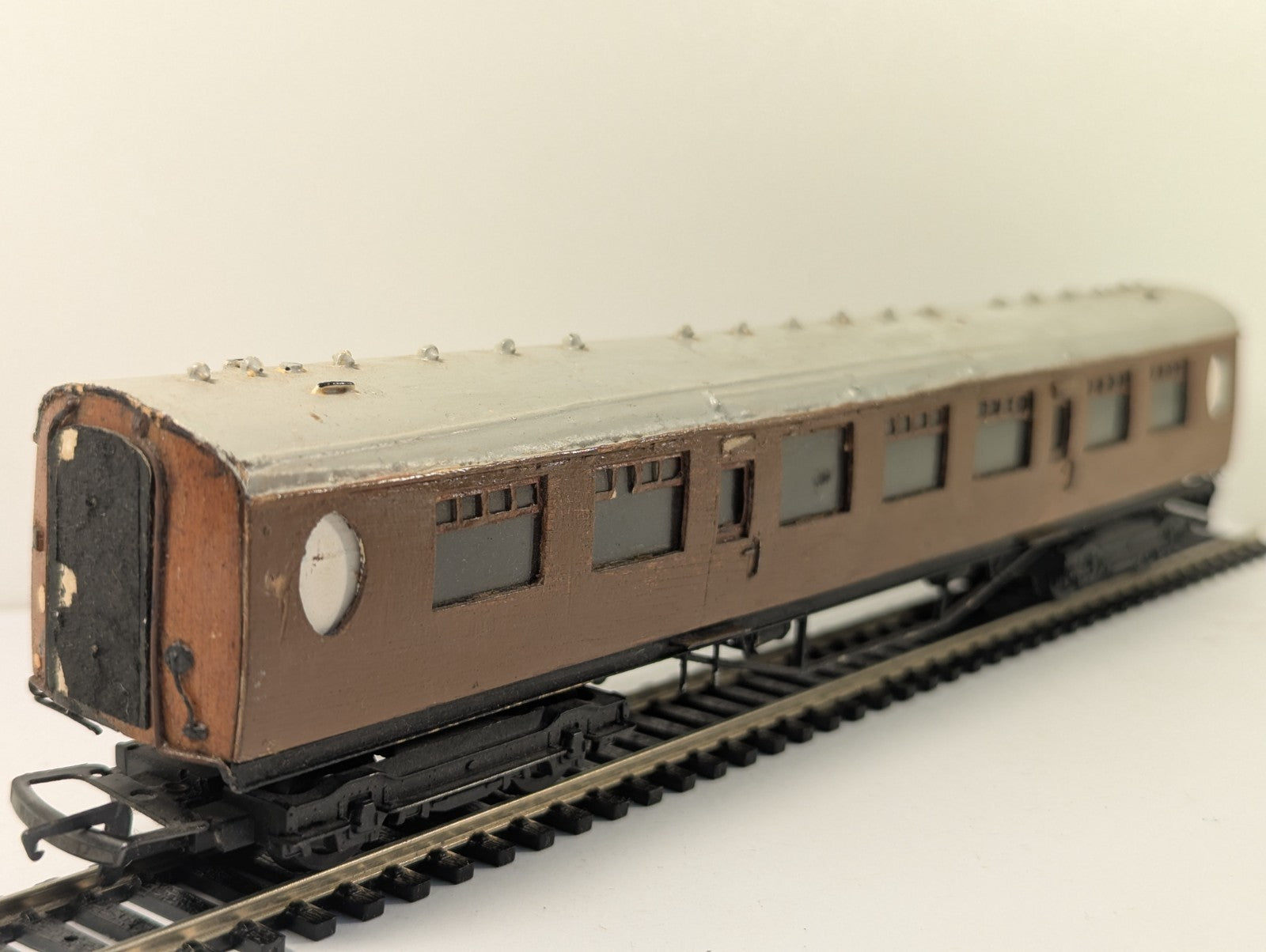 Kitbuilt OO Gauge LNER Teak Brake Coach